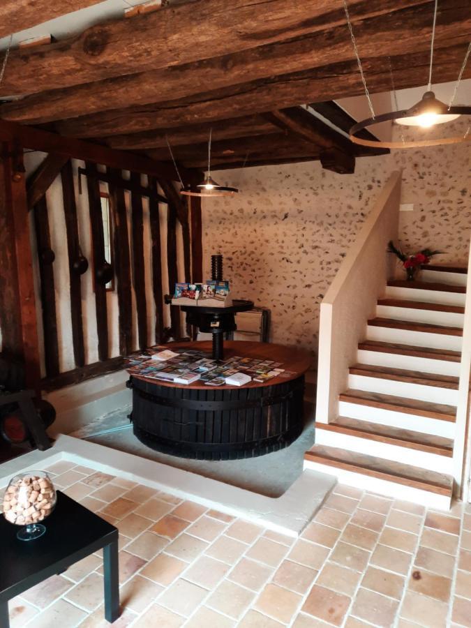 La Maison Genevier - Chambre La Family Montreuil-en-Touraine Dış mekan fotoğraf
